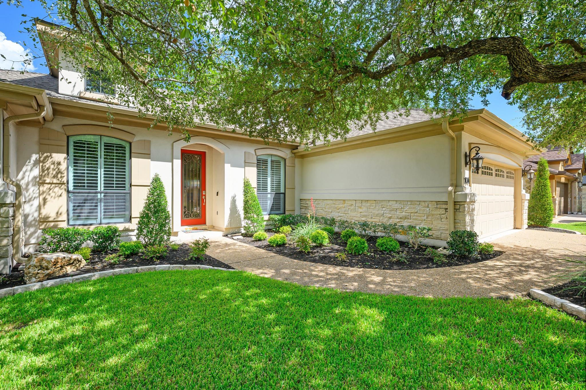 104 Shady Trails