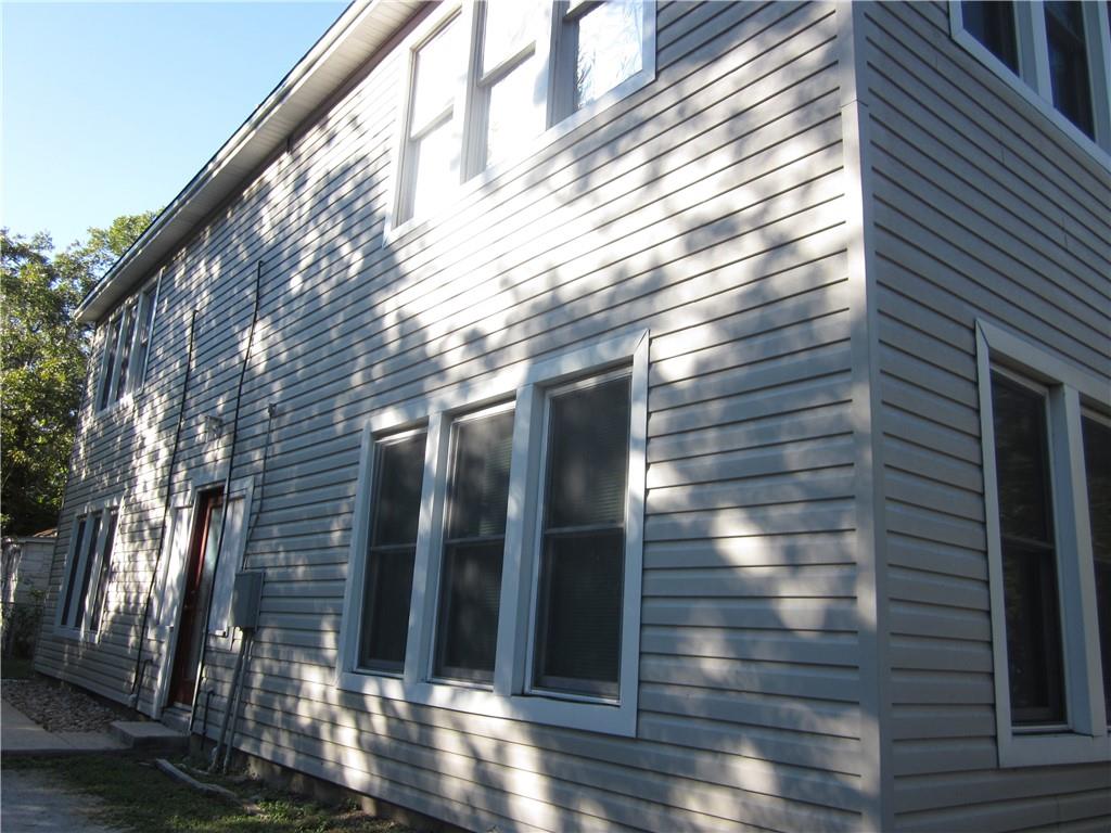 Photo 33
