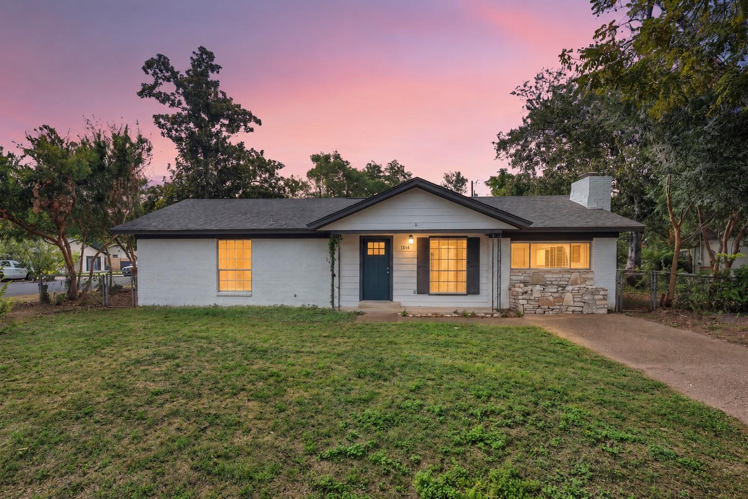 1514 Luray