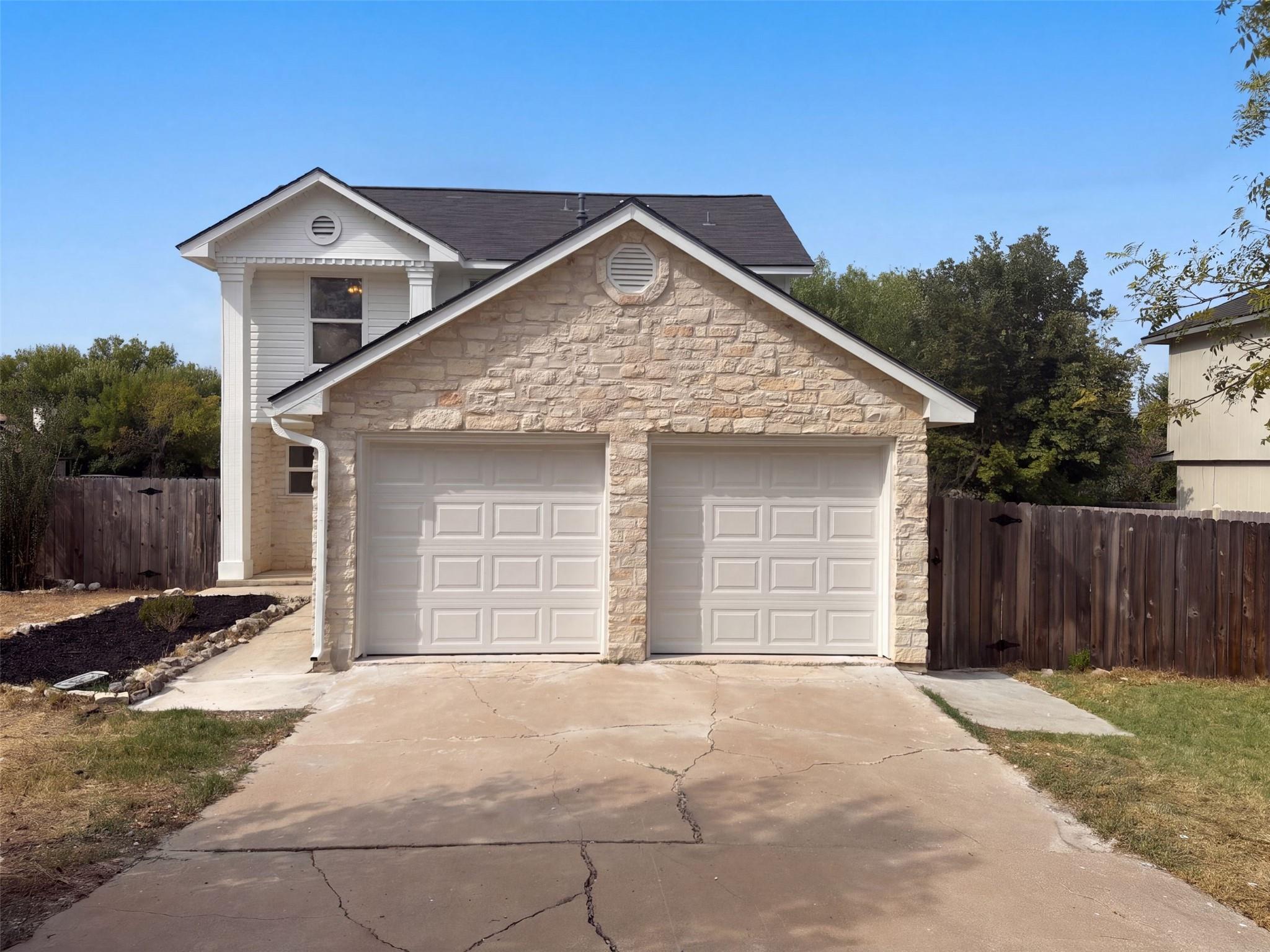 1200 Green Terrace